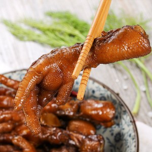 Замороженный куриный стейк с белыми перьями, 1кг/мешок