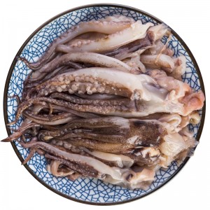 В замороженных морепродуктах 500g*1 мешок кальмаров
