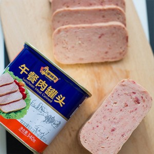свинина обед мясные консервы удобно