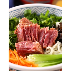 говяжьи консервы русский вкус закуски куски тушеного мяса без крахмала быстрое затмение закуски готовая пища 525g