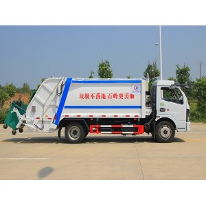 Big Dorica 8 square compressed garbage truck