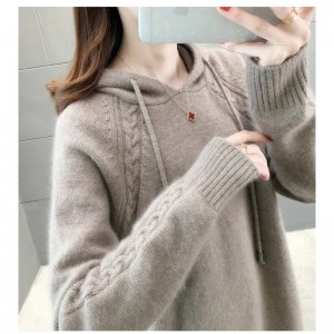 女冬加厚连帽针织上衣