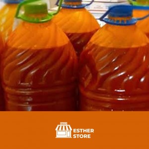Medium size: 5L (169 fl oz) bottle of palm oil Africa Natural Oil