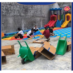 悬浮地板 幼儿园篮球场室外软质悬浮地垫 户外游乐地面塑胶跑道地板